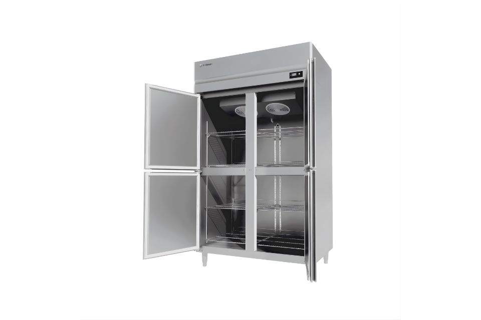 Tủ đông đứng 4 cánh Inox 1100L ICYMAX IUF-4S128